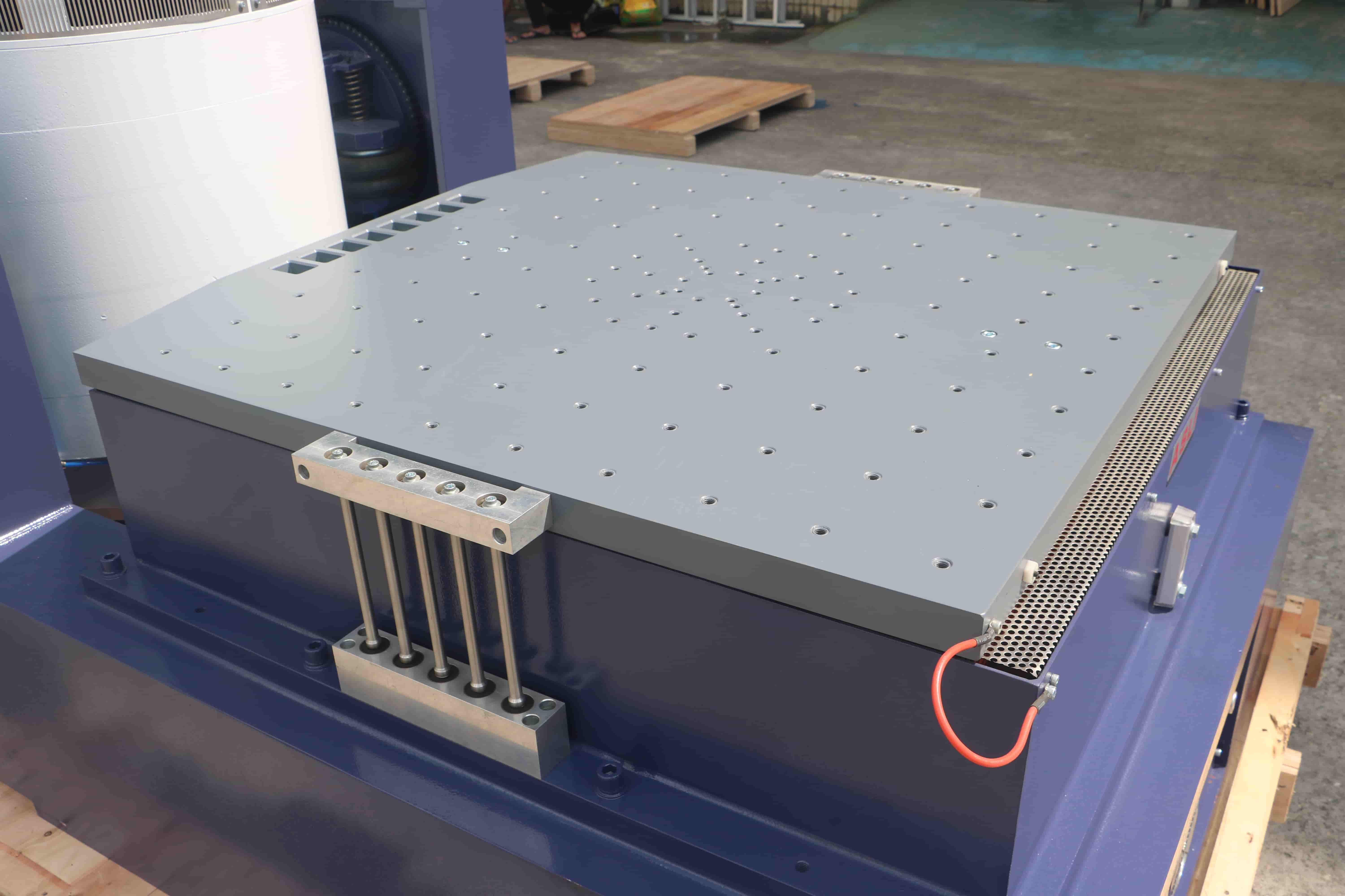 Vibration test bench close-up of armature
